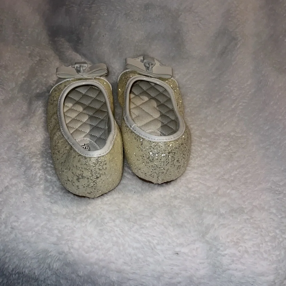 Michael Kors Girls' White and Gold Ballet Flats